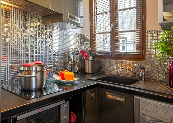 4 Pers Confort Au Coeur Du Village D Parking Gratuit A 100 M Erbalunga (Corsica)