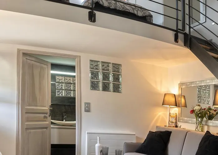 4 Pers Confort Au Coeur Du Village D Parking Gratuit A 100 M Apartmán *