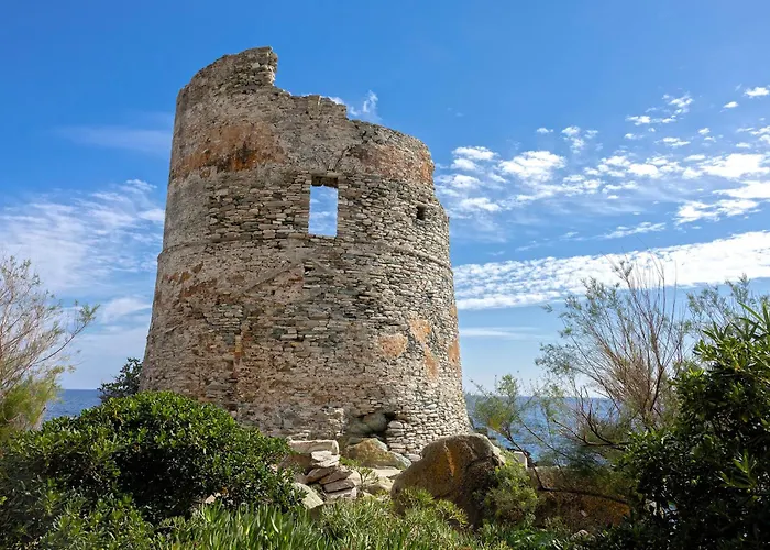 Apartmán 4 Pers Confort Au Coeur Du Village D Parking Gratuit A 100 M Erbalunga (Corsica)