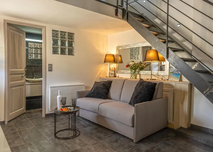 4 Pers Confort Au Coeur Du Village D Parking Gratuit A 100 M דירה